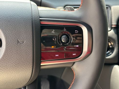 New 2025 Nissan Armada PRO-4X image 29