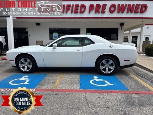 Used 2021 Dodge Challenger SXT w/ Driver Convenience Group RWD image 1