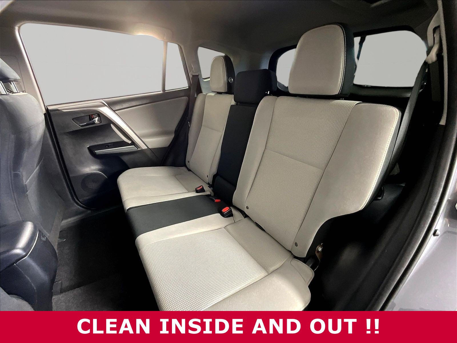 Used 2017 Toyota RAV4 XLE w/ All Weather Liner Package AWD/4WD image 21