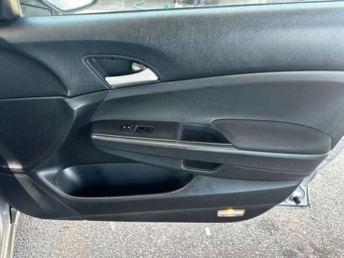 Used 2012 Honda Accord LX image 28