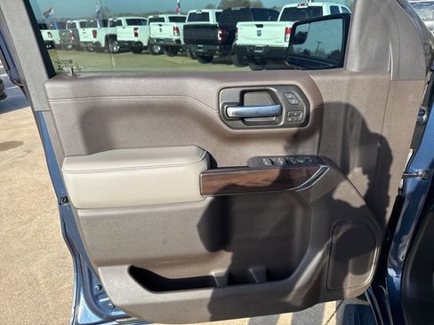 Used 2020 GMC Sierra 1500 SLT w/ SLT Premium Package image 7