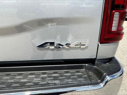 New 2026 RAM 2500 Tradesman AWD/4WD image 10