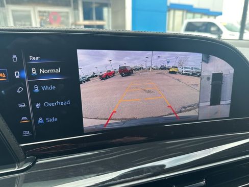 Used 2024 Cadillac Escalade Sport w/ LPO, ONYX Package image 9