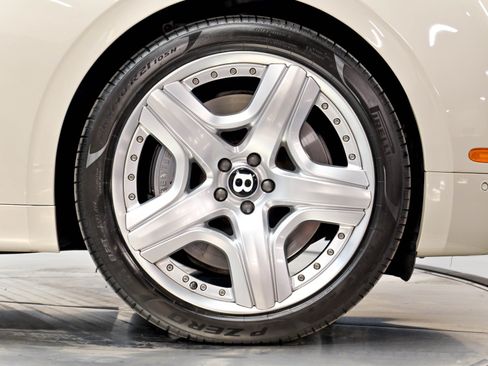 Used 2015 Bentley Flying Spur W12 AWD/4WD image 28