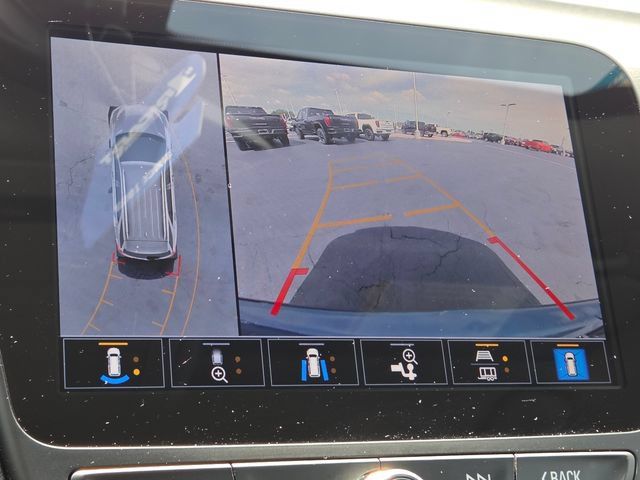 Used 2024 Chevrolet Equinox LT FWD image 6