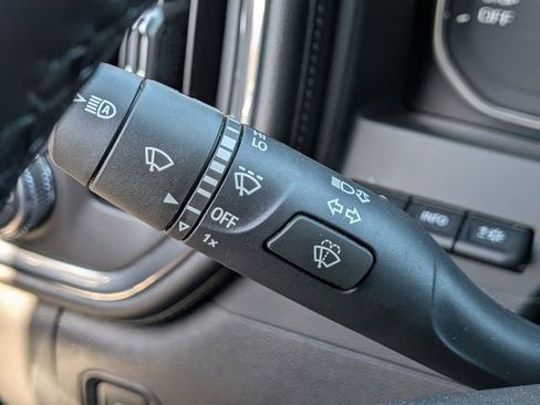 Used 2021 GMC Sierra 1500 Denali w/ Denali Carbonpro Edition image 33