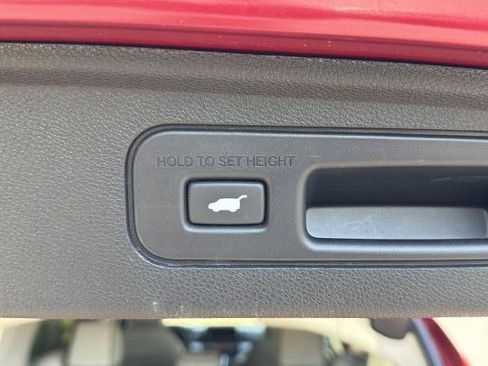 Used 2025 Honda Odyssey Touring image 18