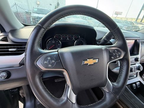 Used 2016 Chevrolet Suburban LS RWD image 23