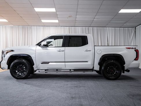 Used 2024 Toyota Tundra Platinum AWD/4WD image 5