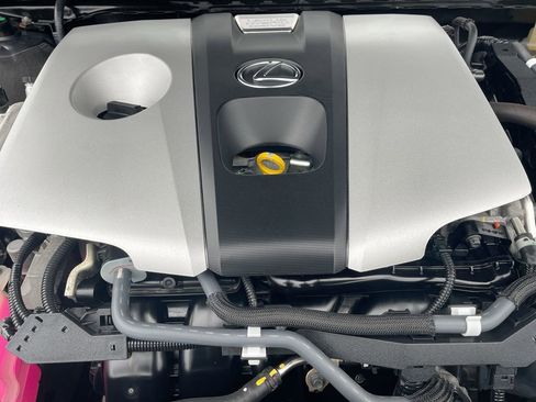 Used 2019 Lexus ES 300h w/ Accessory Package FWD image 18