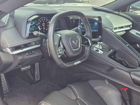 Used 2025 Chevrolet Corvette Z06 RWD image 14