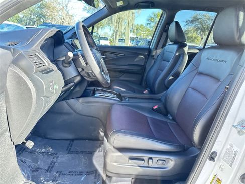 Used 2023 Honda Ridgeline Black Edition image 13