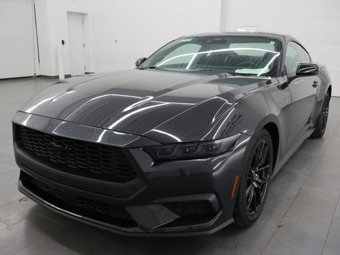 Used 2024 Ford Mustang Premium RWD image 7