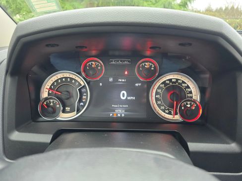 Used 2016 RAM 1500 Big Horn image 31