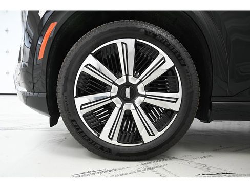 New 2025 Cadillac Escalade IQ Luxury 1 image 8