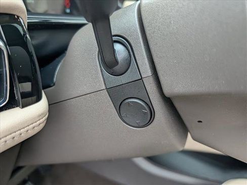 Certified 2022 Lincoln Nautilus Reserve image 34