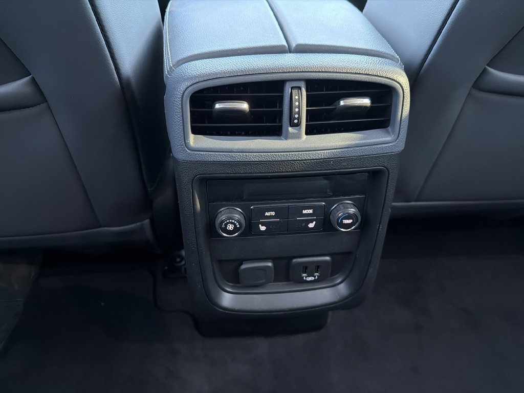 Used 2020 Buick Envision Essence FWD image 19