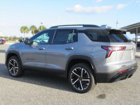 New 2026 Chevrolet Equinox RS w/ Convenience Package III image 4