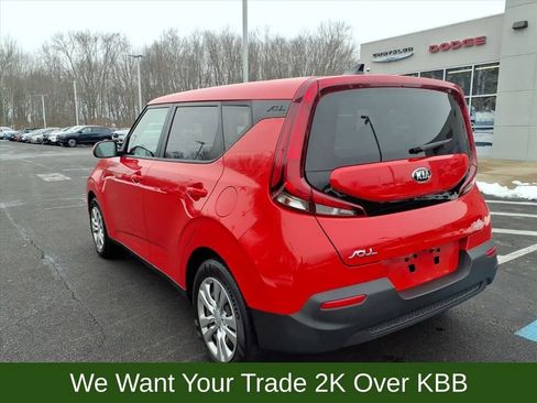 Used 2020 Kia Soul LX image 8