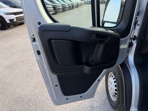 New 2026 RAM ProMaster 2500 w/ Convenience Group FWD image 13