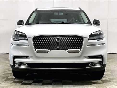 Used 2021 Lincoln Aviator Reserve w/ Equipment Group 201A image 3
