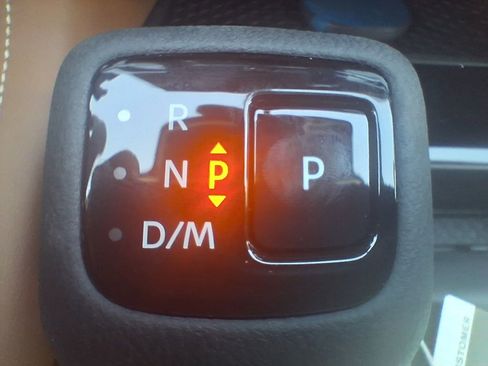 New 2026 Nissan Pathfinder Platinum AWD/4WD image 20