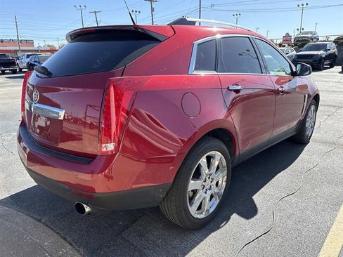 Used 2010 Cadillac SRX Premium image 4