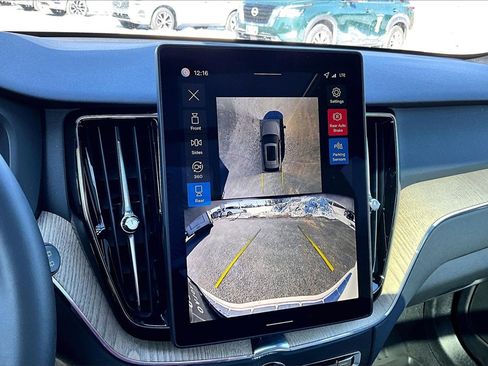 Certified 2026 Volvo XC60 B5 Plus w/ Protection Package Premier image 14