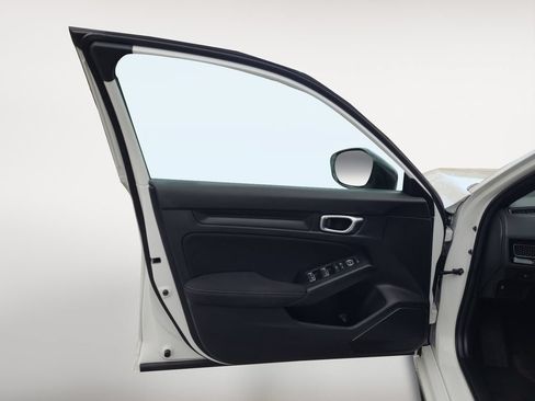Used 2025 Honda Civic Sport image 24