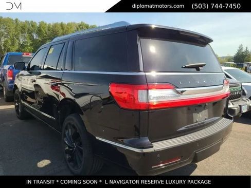 Used 2021 Lincoln Navigator L Reserve AWD/4WD image 6