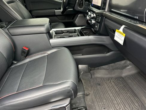 Used 2024 Ford F250 Lariat w/ Sport Appearance Package image 15