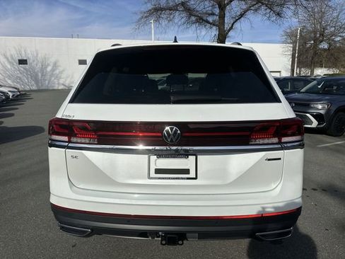 New 2026 Volkswagen Atlas SE image 4