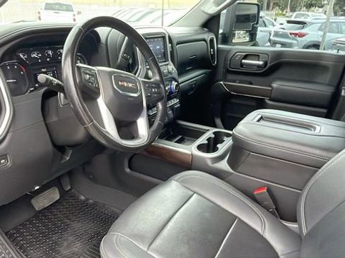 Used 2021 GMC Sierra 2500 SLT w/ SLT Convenience Package AWD/4WD image 12