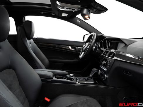 Used 2012 Mercedes-Benz C 63 AMG Coupe image 33