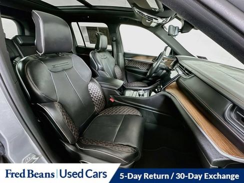 Certified 2022 Jeep Grand Cherokee Summit w/ Adv Protech Group IV AWD/4WD image 37