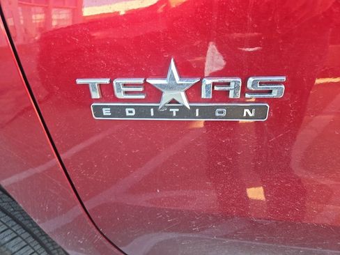 Used 2024 Chevrolet Silverado 1500 LT image 10