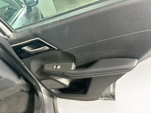 Used 2023 Mitsubishi Outlander SE image 31