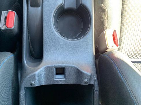Used 2019 Nissan Sentra SR FWD image 16