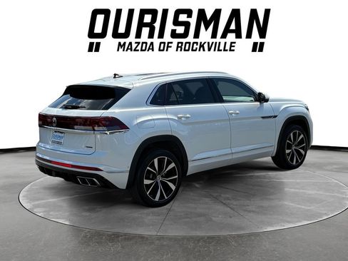 Used 2024 Volkswagen Atlas Cross Sport SEL Premium R-Line AWD/4WD image 6