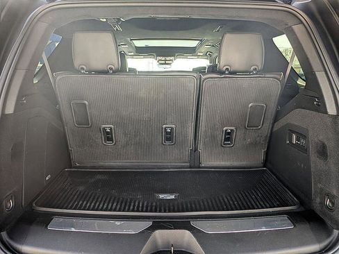 Certified 2024 Cadillac Escalade Premium Luxury Platinum AWD/4WD image 35