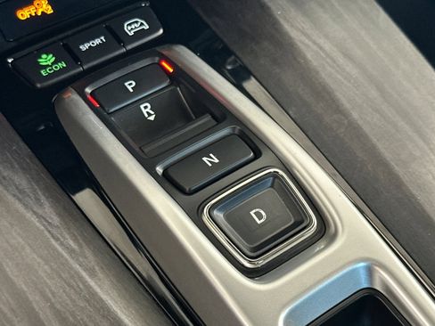 Used 2018 Honda Clarity Touring image 18