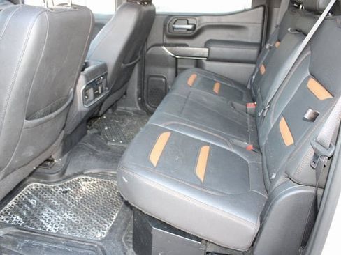 Used 2021 GMC Sierra 1500 AT4 w/ Technology Package image 6