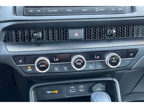 Certified 2024 Honda CR-V EX image 28