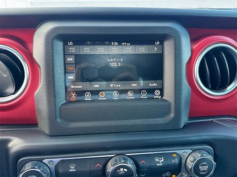 Used 2021 Jeep Wrangler Rubicon image 15