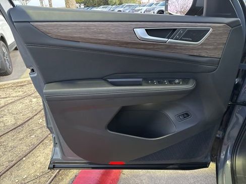 New 2025 Volkswagen Atlas SEL Premium R-Line image 11