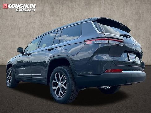 New 2025 Jeep Grand Cherokee L Limited w/ Luxury Tech Group II image 8