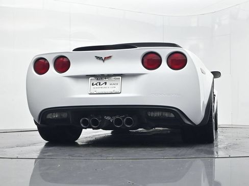 Used 2012 Chevrolet Corvette Grand Sport RWD image 33