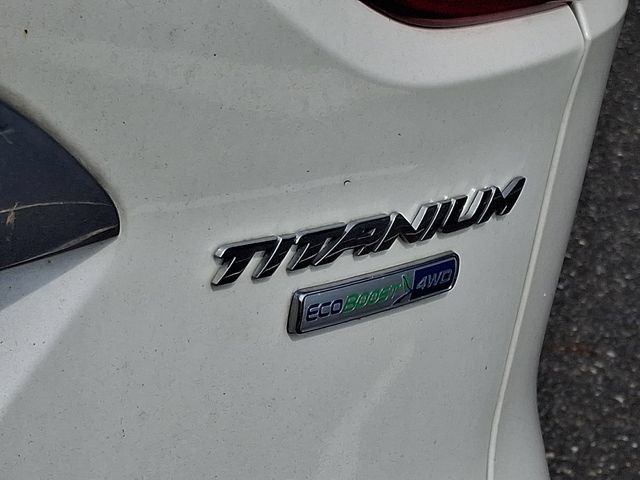 Used 2015 Ford Escape Titanium w/ Equipment Group 301A AWD/4WD image 5