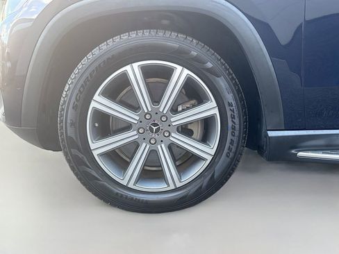 Used 2020 Mercedes-Benz GLS 450 4MATIC image 12