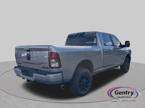 Used 2024 RAM 2500 Big Horn w/ Night Edition AWD/4WD image 4
